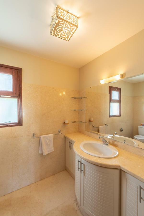 Appartement Scenic Views 3 Bedroom With Private Jacuzzi In Sabina Hurghada